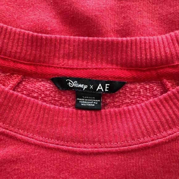 Women's American Eagle Disney Feisty Red Donald Duck Crewneck Sweater Size S - Picture 3 of 5